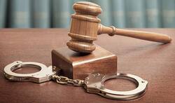 डॉक्टरों के साथ अब नही कर सकते हाथापाई भी, होगी 3 साल की जेल