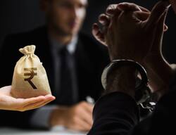 किसी अपराधी को दंड से बचाने के लिए  उपहार लेना या देना, दोनों ही है IPC में अपराध, जानिए