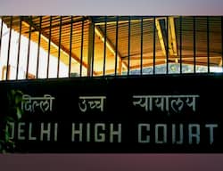 'निर्धारित न्यूनतम वेतन से कम नही दिया जा सकता वेतन': High Court ने दिल्ली सरकार से मांगा जवाब