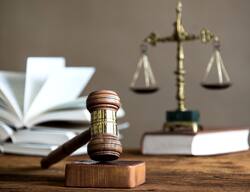 Temporary Injunction क्या है? इसे CPC के किन प्रावधानों के तहत प्राप्त किया जा सकता है