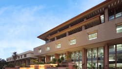 EWS reservation: Delhi High Court ने जामिया यूनिवर्सिटी, यूजीसी और केंद्र सरकार को जारी किया नोटिस