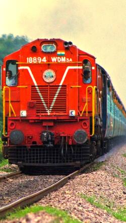 ट्रेन में यात्रा के दौरान आप यात्रा बढ़ा सकते हैं, जानिये रेलवे के नियम