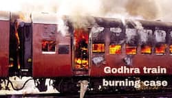 गोधरा ट्रेन अग्निकांड: Supreme Court  ने 8 दोषियों को दी जमानत, मौत की सजा पाए चार लोगों को राहत देने से इनकार