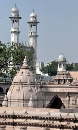 ज्ञानवापि मस्जिद में शिवलिंग के वैज्ञानिक सर्वे पर लगी अस्थाई रोक