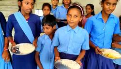 Mid-Day Meal में बच्चों को चिकन-मटन न देने पर लक्षद्वीप प्रशासन से Supreme Court ने मांगा जवाब