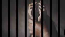 युवक ने तीसरी कक्षा की लड़की को बनाया अपनी हवस का शिकार! अदालत ने सुनाई ये कठोर सजा