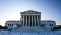 अमेरिकी सुप्रीम कोर्ट ने कॉलेज दाखिले में नस्ल आधारित कार्रवाई को असंवैधानिक घोषित किया