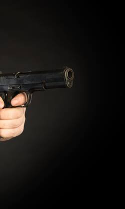 लखनऊ कोर्ट परिसर में मारे गए गैंगस्टर की क्या है केस हिस्ट्री?