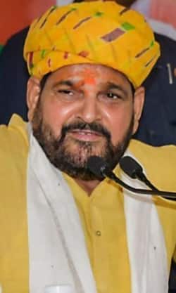 Brij Bhushan की कोर्ट ने बढ़ाई परेशानी - Latest Updates