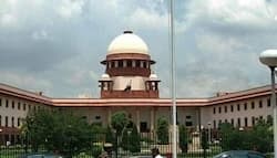 Delhi Services Ordinance: केंद्र के खिलाफ दिल्ली सरकार की याचिका को SC ने संविधान पीठ को भेजा