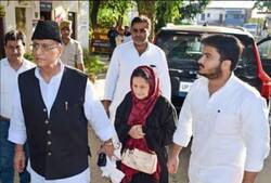 Fake Birth Certificate Case: बेटा, पत्नी समेत सपा नेता Azam Khan को सात साल जेल की सजा, जानें पूरा मामला