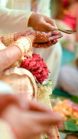 सात फेरे के बिना वैध नहीं होगा हिंदू विवाह!