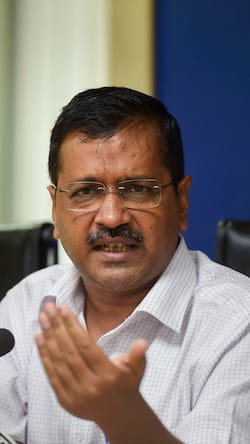 अरविंद केजरीवाल को नहीं मिली राहत, दिल्ली कोर्ट ने खारिज की अंतरिम जमानत याचिका