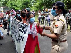 नौकरी रद्द होने के खिलाफ शिक्षक पहुंचे SC, याचिका पर त्रिपुरा सरकार से जवाब की मांग