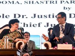 जस्टिस हिमा कोहली की विदाई समारोह में भावुक हुए सीजेआई डीवाई चंद्रचूड़, तारीफ में कहा-हमारी साथी महिला अधिकारों की प्रबल संरक्षक