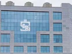 सेबी ने कार्वी स्टॉक ब्रोकिंग, उसके सीएमडी के बैंक, डीमैट खाते कुर्क करने का आदेश दिया