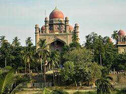 SG के पास इतनी छोटी सी जगह... एक निजी ट्रस्ट को 350 करोड़ की संपत्ति कैसे अलॉट कर दी गई? हाई कोर्ट से तेलंगाना सरकार को बड़ा झटका