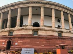 वक्फ संशोधन विधेयक सहित 16 कानूनों संसद में लाने की तैयारी, जानें 25 नवंबर से शुरू हो रहे शीतकालीन सत्र में सरकार की योजना