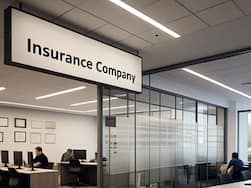 Insurance Company 'कठिन शर्तों' के पूरा नहीं होने पर Claim खारिज नहीं कर सकती: Supreme Court