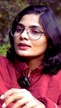 नेहा सिंह राठौर के खिलाफ इन धाराओं में FIR दर्ज, जानें पूरा मामला