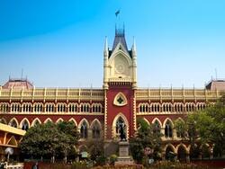 कुड़मी आंदोलन के दौरान रेल पटरियों को बंद करना 'अवैध और असंवैधानिक', इसे जल्द से जल्द करें खाली: कलकत्ता हाई कोर्ट